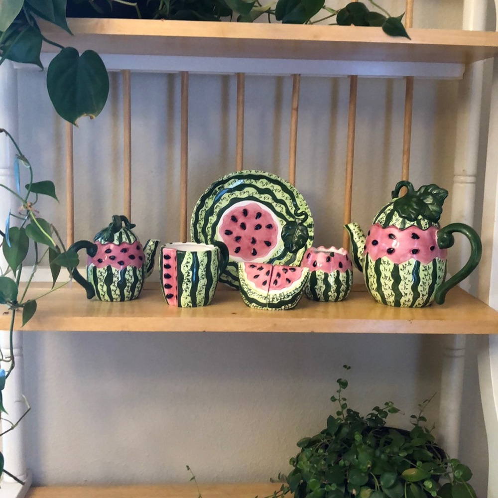 Watermelon tea set and shakers